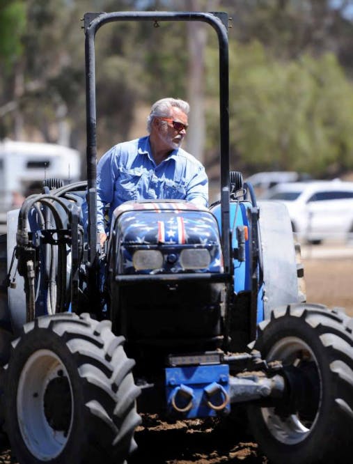 West Coast Footing Tractor Dean 3